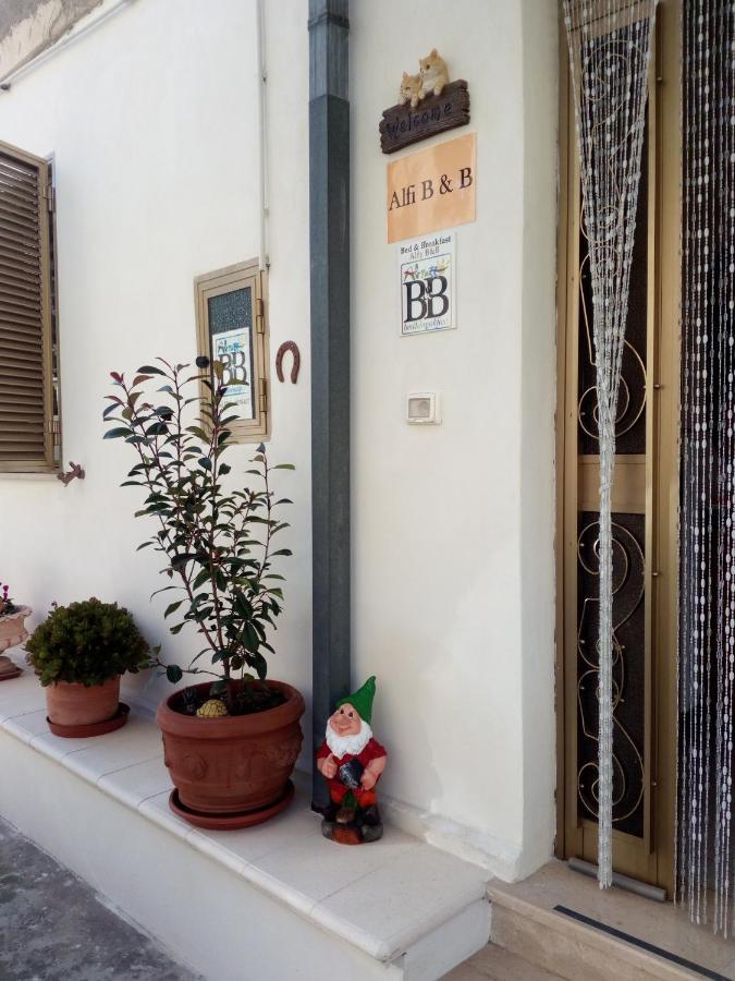 Alfi Beb Bed & Breakfast Le Torri ภายนอก รูปภาพ