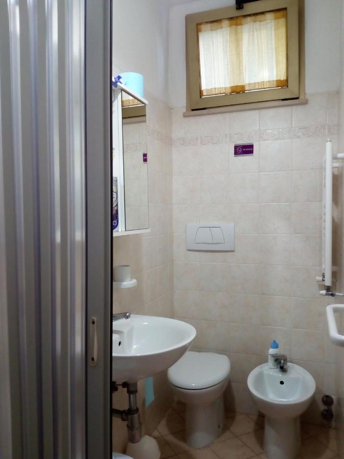 Alfi Beb Bed & Breakfast Le Torri ภายนอก รูปภาพ